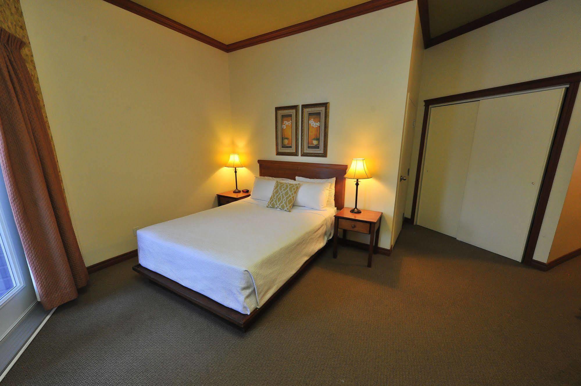 Auberge Des Iles Saint Gedeon Ngoại thất bức ảnh